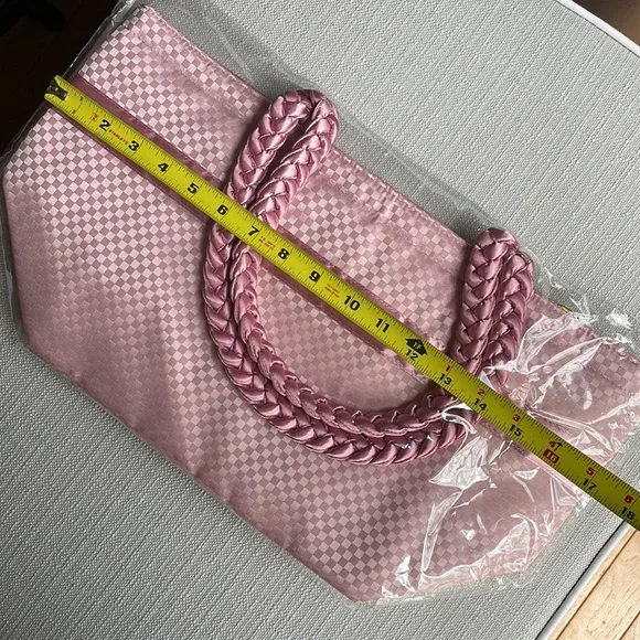 Naraya checkered pink quilted bow tote shoulder bag - Picture 10 of 15